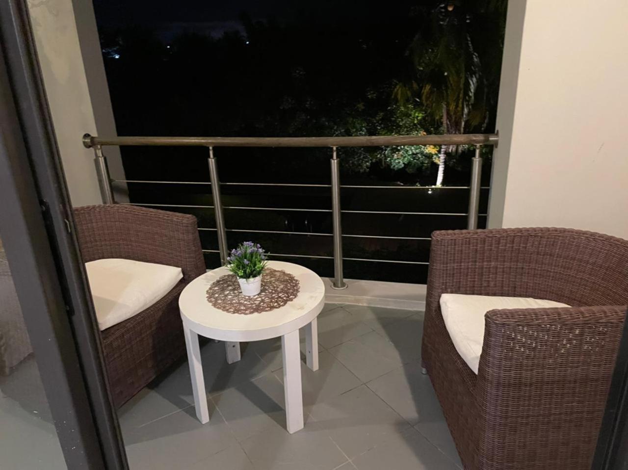 Cute Holiday Apartment In The Heart Of Grand Bay Kültér fotó